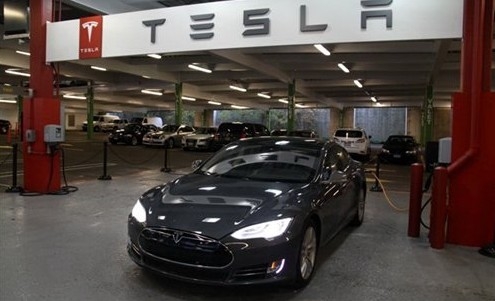 为何特斯拉在中国还仅仅是个电瓶车？