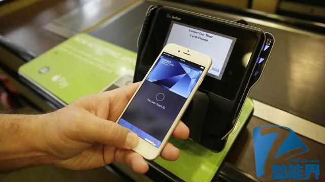 若佣金能谈拢，11月或能在加拿大用Apple Pay