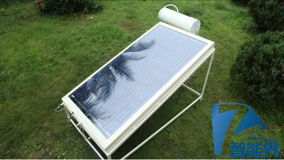 利用太阳能电池板蒸馏 让海水直接变成纯净水