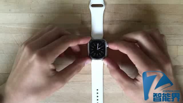 不喜欢方形Apple Watch？有人动手将其磨圆