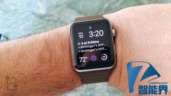 Apple Watch 2显示屏将继续由LG独家提供