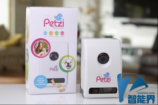 Petzi：可以弹出零食的宠物摄像头