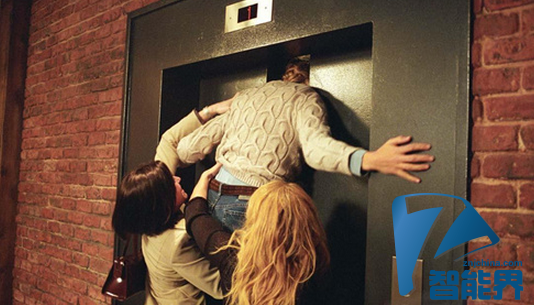 微软智能电梯 依托物联网保障生命安全