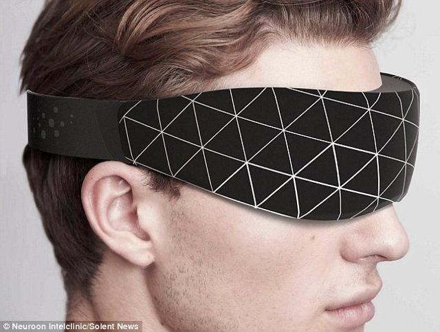 出国神器 NeuroOn眼罩帮你倒时差调整睡眠