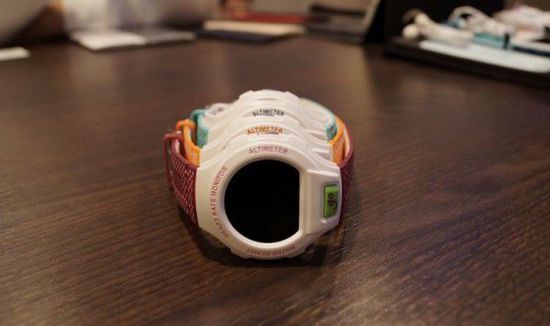 阿尔卡特推智能手表 Go Watch