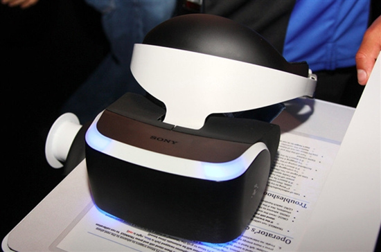 进军虚拟现实 索尼PS VR正式发布！