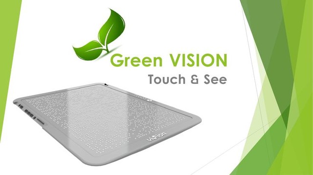 帮助失明者学习 女创业家设计盲人平板