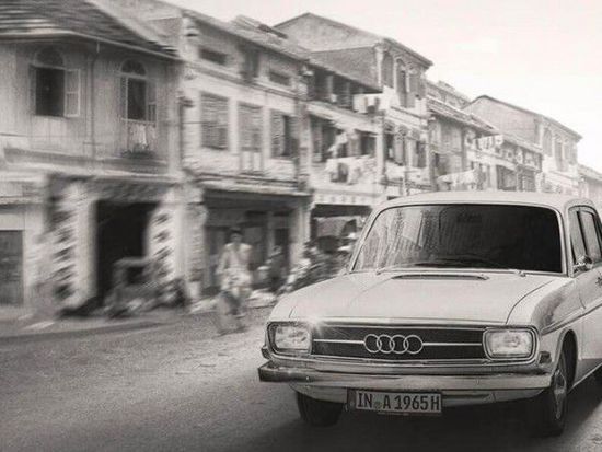 奥迪用虚拟现实眼镜带你看50年前的新加坡