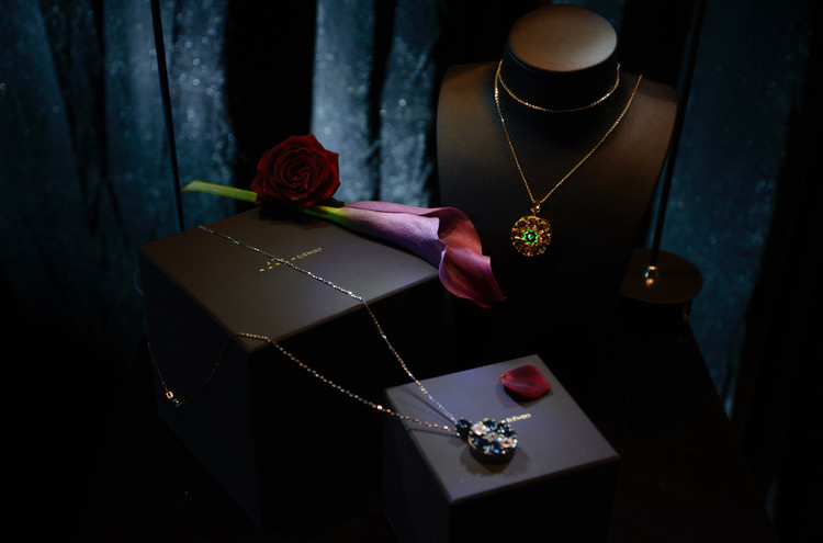 戴珠宝还是戴智能设备？看完 totwoo 后答案就有了