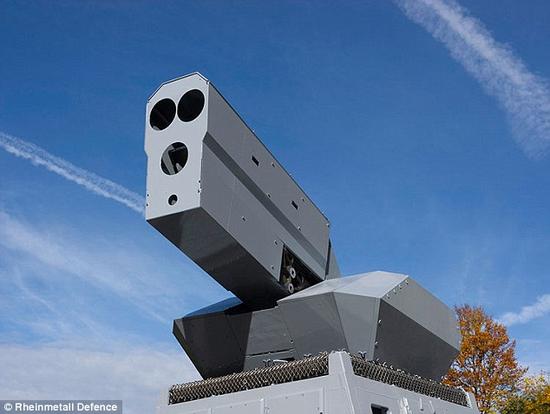 德发明新型加特林机枪：激光叠加形成强大光束