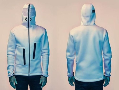 不止耍酷！这件衣服还能让你整个人放松下来