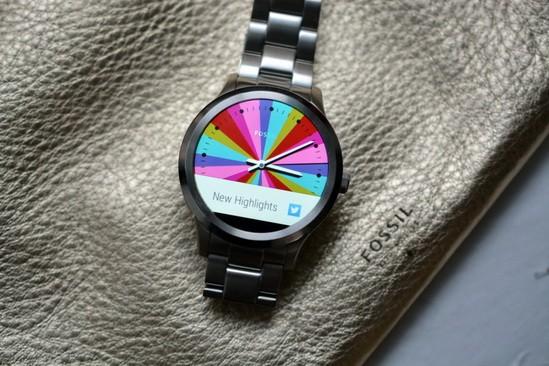 时尚品牌Fossil发智能手表 颜值比苹果高