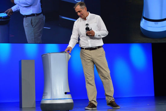 机器人已经在酒店陆续上岗