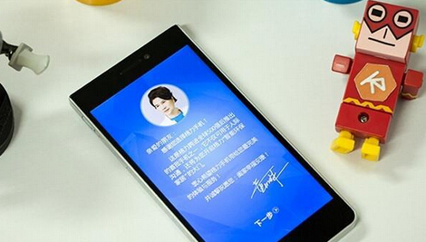 董明珠不是罗永浩 格力也成不了锤子