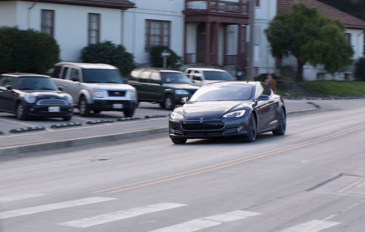 特斯拉 Model S 获“Ludicrous”模式升级：百公里加速仅为 2.8 秒