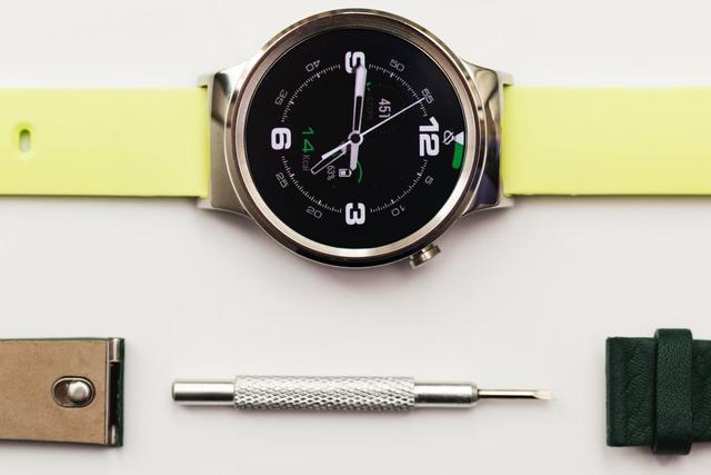 谷歌发布表带接口标准 让安卓表换起来更容易