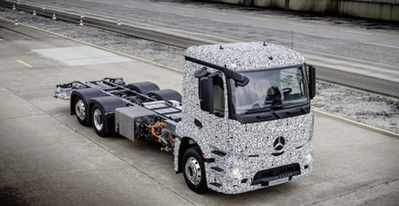 奔驰推出首款纯电动商用卡车 续航200公里