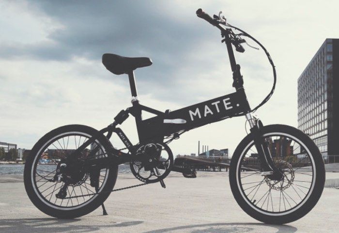 来自丹麦的折叠电动自行车 还配有液晶显示屏