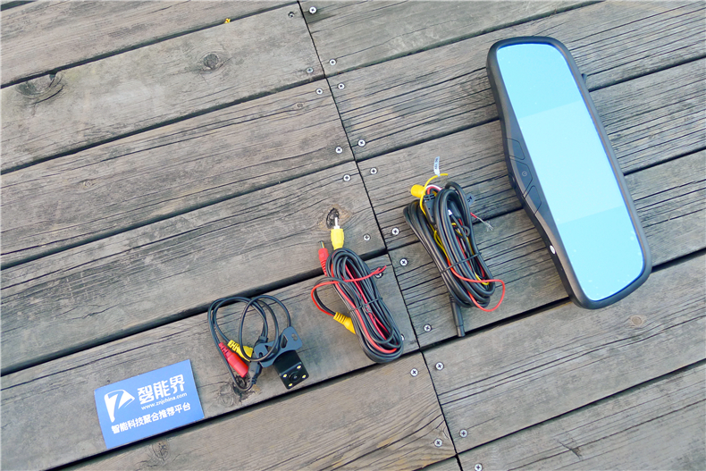 后视镜也能如此高大上--轲轲西里智能后视镜•云镜体验