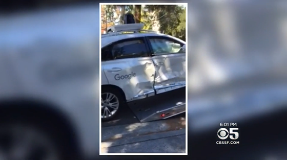 吓死宝宝了 谷歌无人驾驶测试车遭遇最严重事故
