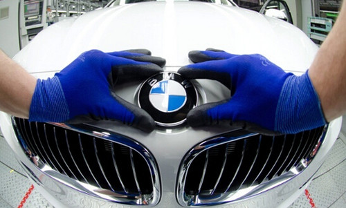 正面与Uber竞争？宝马将提供无人驾驶汽车打车服务