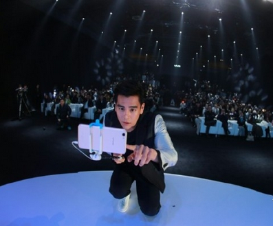  vivo X9Plus 12月30日首销 前置双摄/3498元