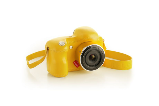 脑洞很大！这相机拍照片AI先帮你美化 隔天才能看