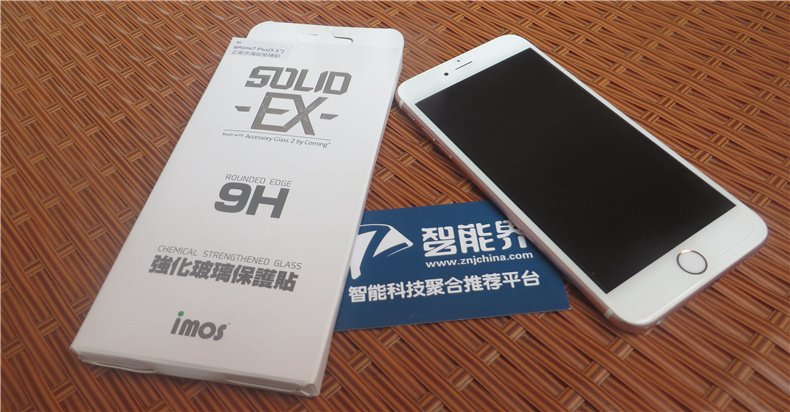 @所有人吧—美国康宁非满版9H钢化玻璃膜贴膜疏水测试