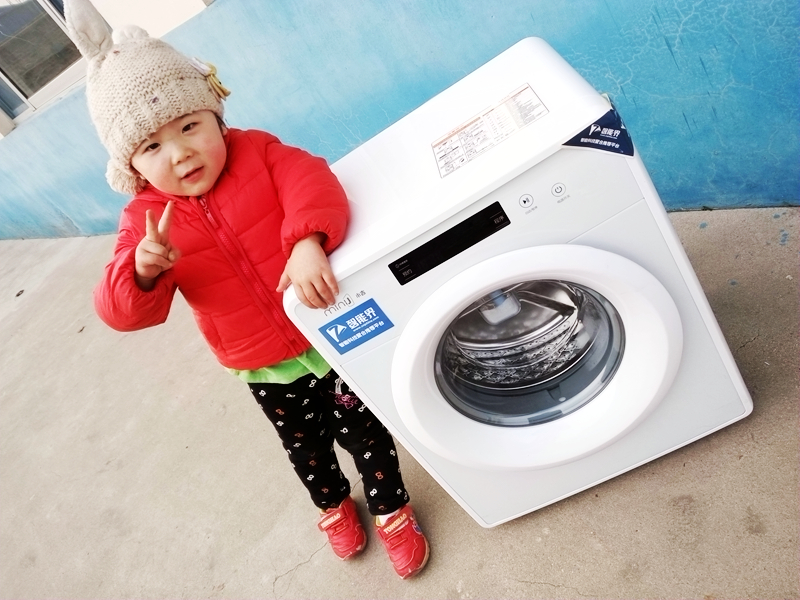颜值与实力并重，专为宝宝而设计的小吉智能滚筒洗衣机评测【文内视频】