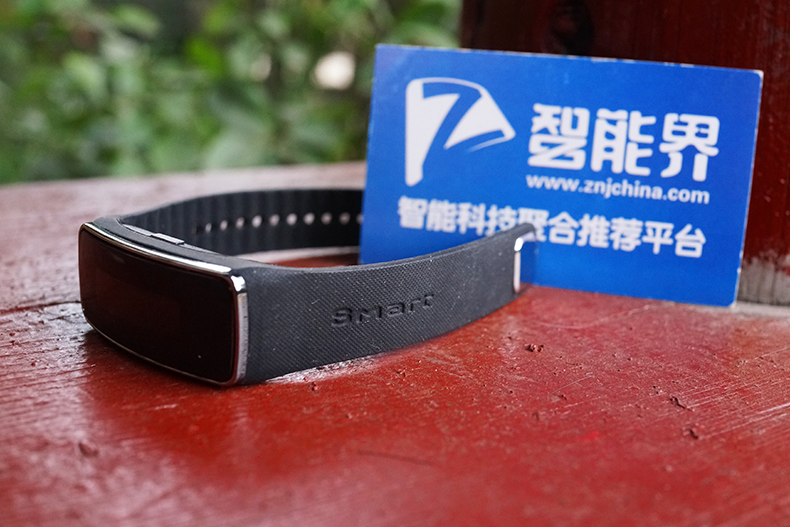 重塑健康睡眠 | 安脉思助眠手环精心体验