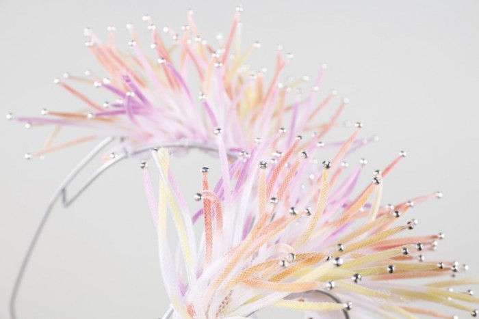 设计师制作Ripple可穿戴设备 有人注视就提醒