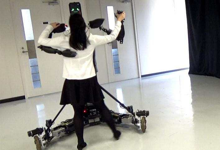 机器人说 ,什么时代了还需要舞伴？这款机器人为跳舞而生