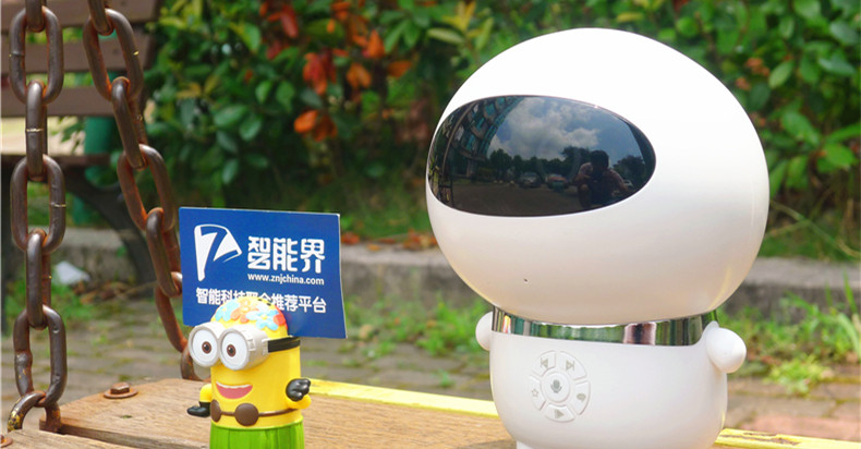 孩子的陪护小精灵，贝奇奇儿童智能陪伴机器人体验