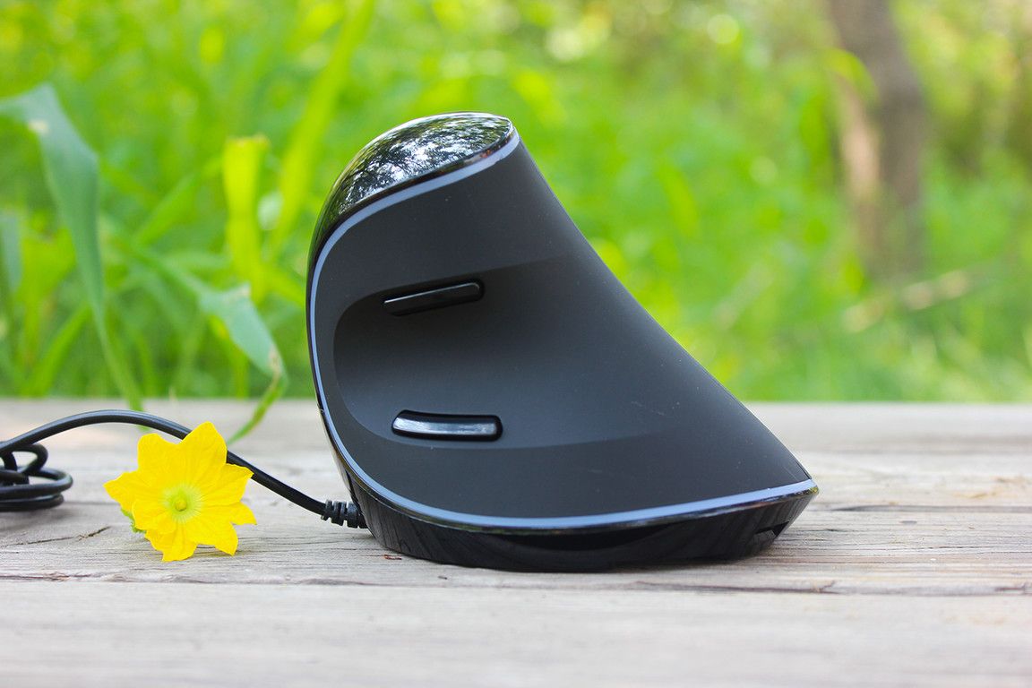 预防鼠标手，从立健开始-多彩立健M618PLUS立式垂直人体工程学鼠标