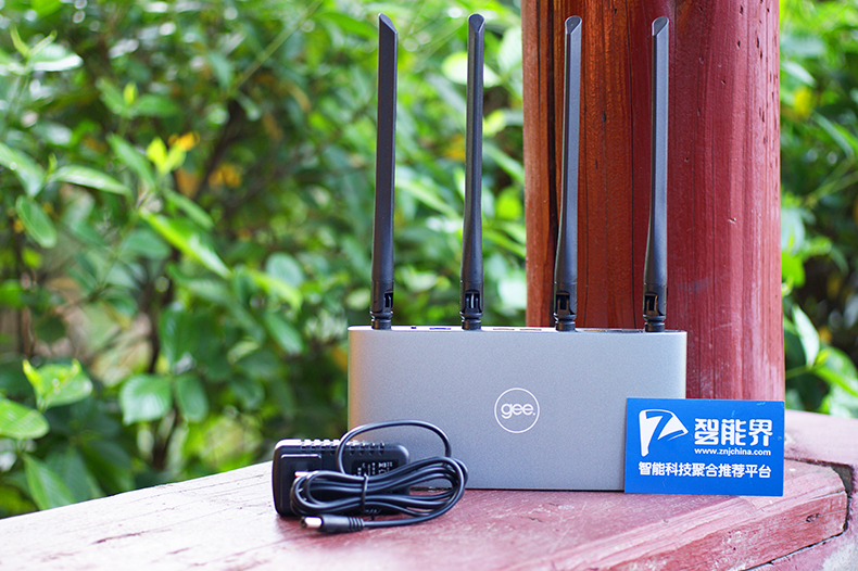 极路由全新升级 3S开箱体验