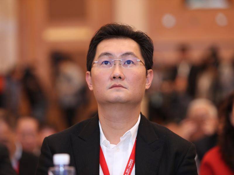 腾讯《王者荣耀》一将功成万骨枯，其他游戏股日子难过