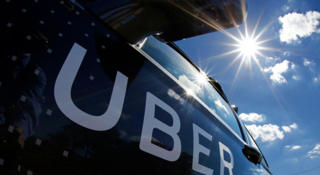 Uber无人车载客试验满一年：行驶160万公里 拉客三万人