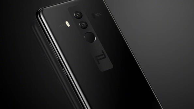 华为Mate 10保时捷亮相，超越iPhoneX？
