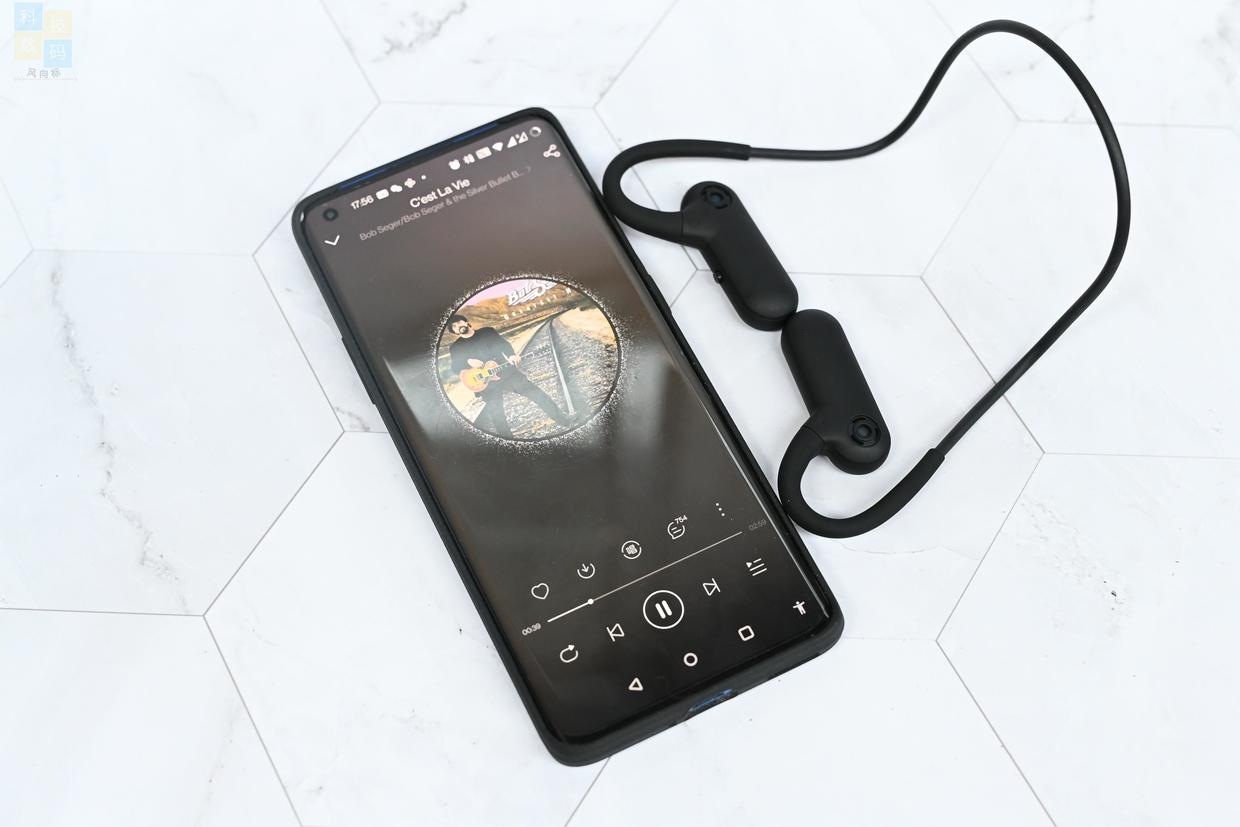 摆脱束缚，随时畅听好音乐，Dacom AirWings mp3体验