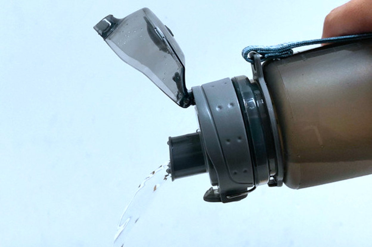 特美刻硅胶折叠水杯：容量大，还“能屈能伸”！