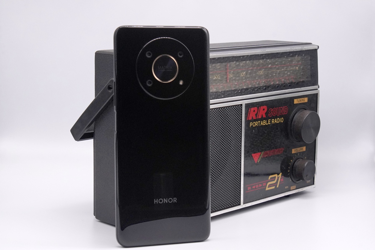 荣耀X30上手体验：“八年诚意之作”怎么样？