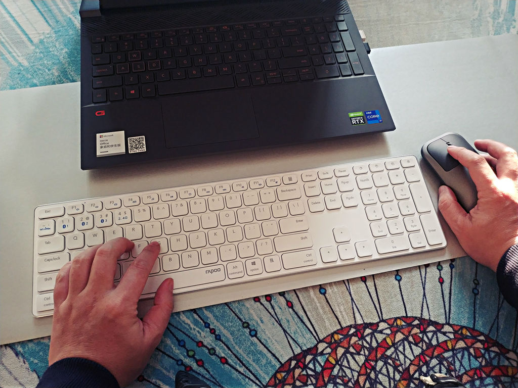 典雅靓丽，全能适宜：雷柏M700无线鼠标、E9550G无线键盘