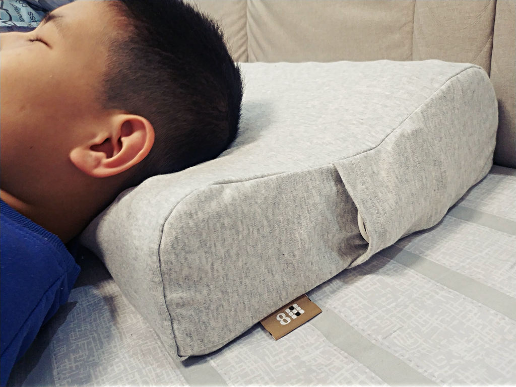 安芯守护，智能助眠：8H 智能助眠天然乳胶枕X