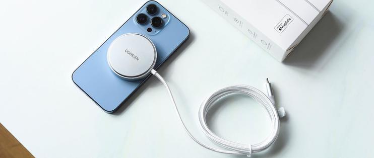  iPhone 13磁吸充电体验感究竟有多棒？解锁十三香新玩法