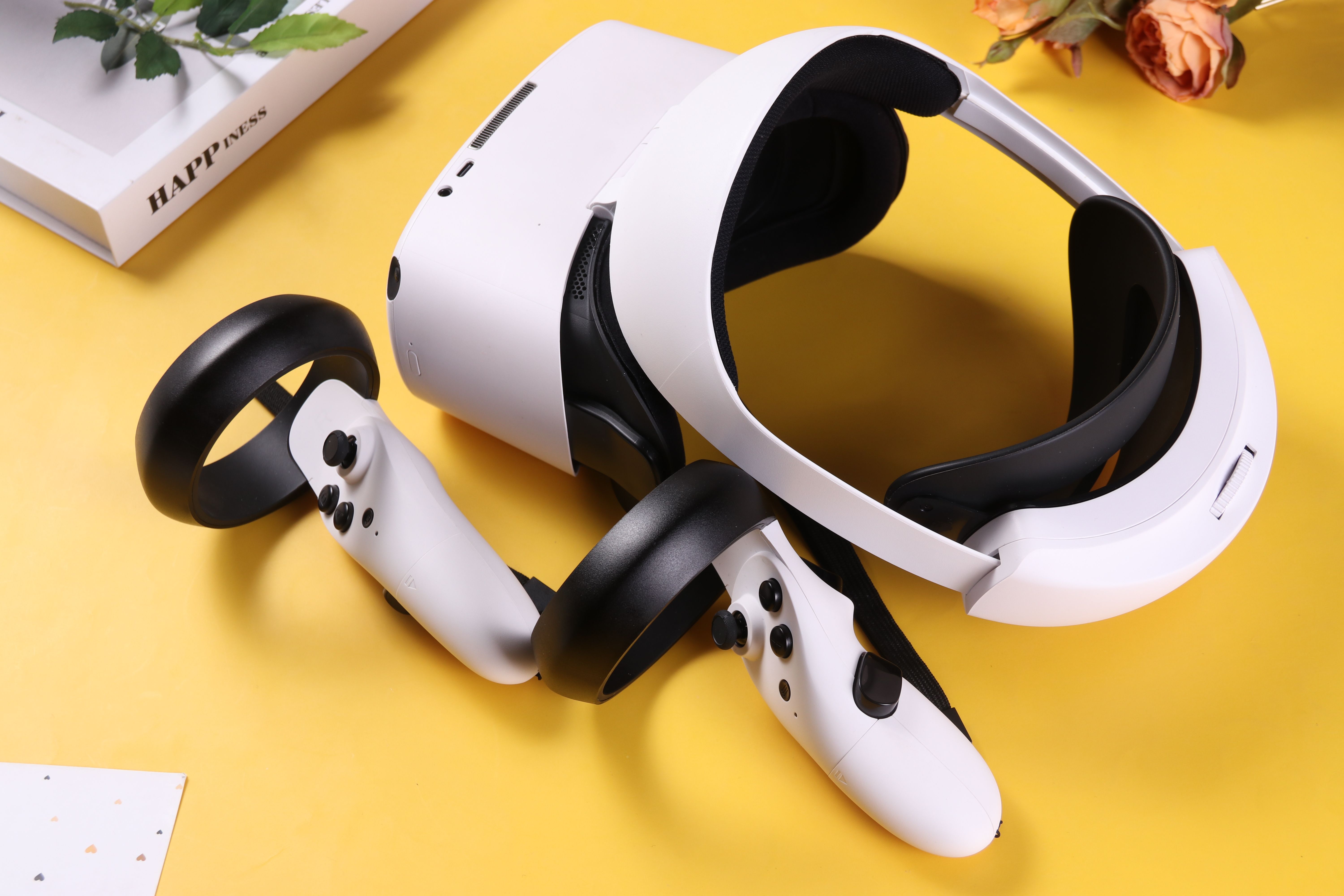 520礼物怎么选？奇遇Dream Pro VR一体机：宅家娱乐的不二之选