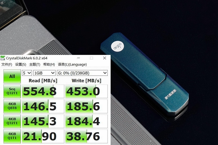 8光影魔术手拼图.jpg 8光影魔术手拼图.jpg