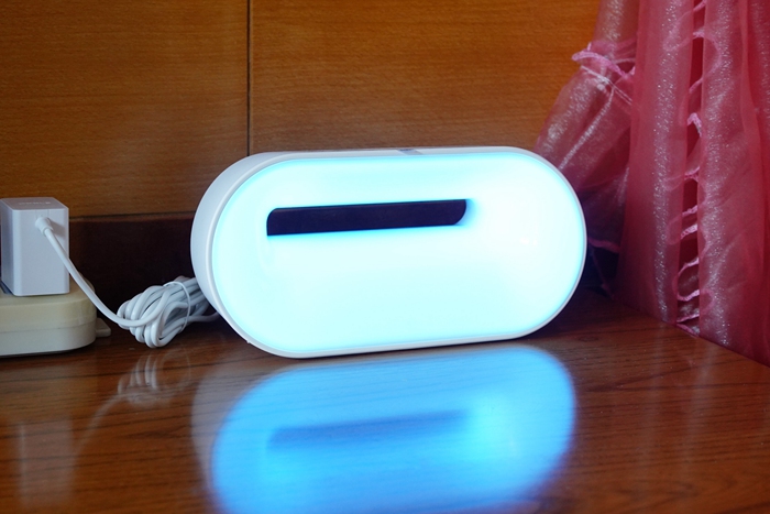 欧普智能床头台灯体验：为家点亮一盏温馨之光