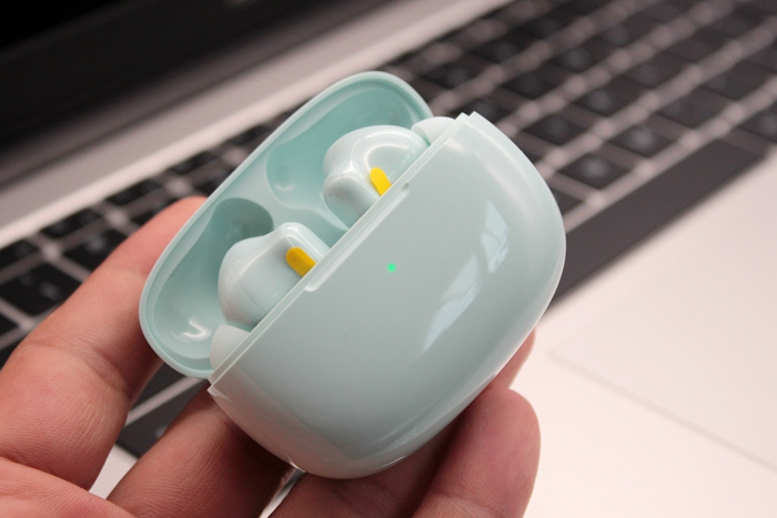 魅蓝Blus 2主动降噪耳机：旗舰级降噪的“青年良品”