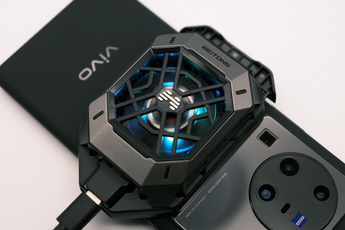 北通千机寒散热器：北通出手，彻底解决手机发热掉帧