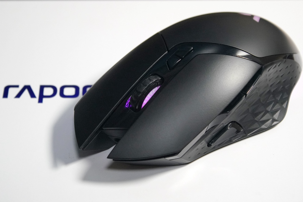 雷柏V30W双模游戏鼠标：入门价位、越级体验